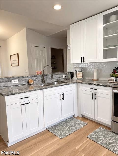 733 Arundel Cir, Fort Myers FL - photo 22 of 35