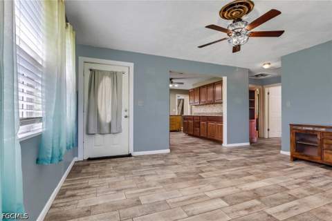 1857 Sunset Pl, Fort Myers FL - photo 7 of 44