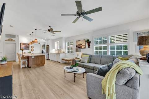 5011 Kingston Way, Naples FL - photo 12 of 49