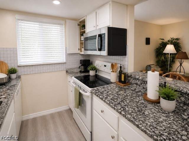 2 bedroom Condominium at 3355 Royal Canadian Trce 4, Provincetown, Fort Myers — photo 5