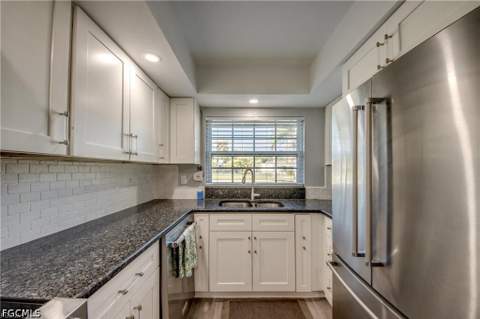 7050 Nantucket Cir 1, North Fort Myers FL - photo 8 of 41