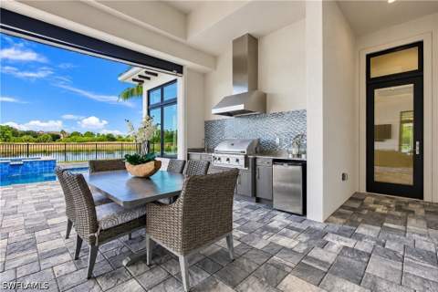 9845 Montiano Dr, Naples FL - photo 14 of 50