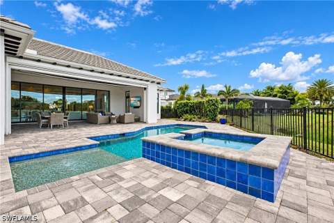 9845 Montiano Dr, Naples FL - photo 19 of 50