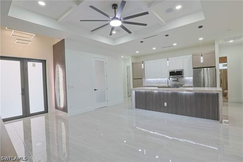 4 bedroom SingleFamilyResidence at 1408 Dixie Ave, Lehigh Acres, Lehigh Acres — photo 3