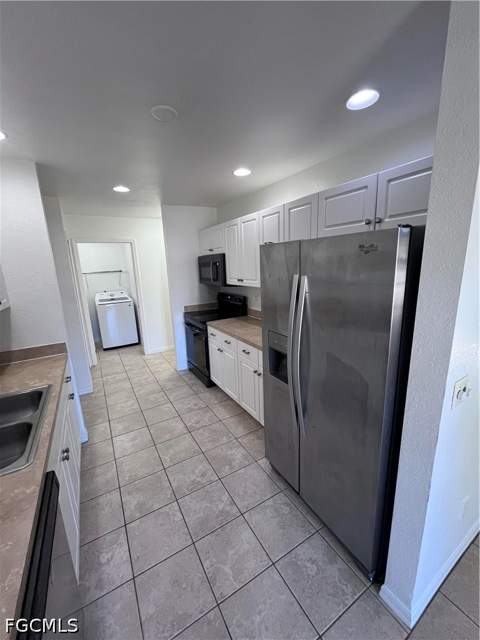 1066 Barnett St E, Lehigh Acres FL - photo 8 of 16
