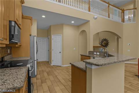 12835 Fox Hollow Cir, Fort Myers FL - photo 16 of 49