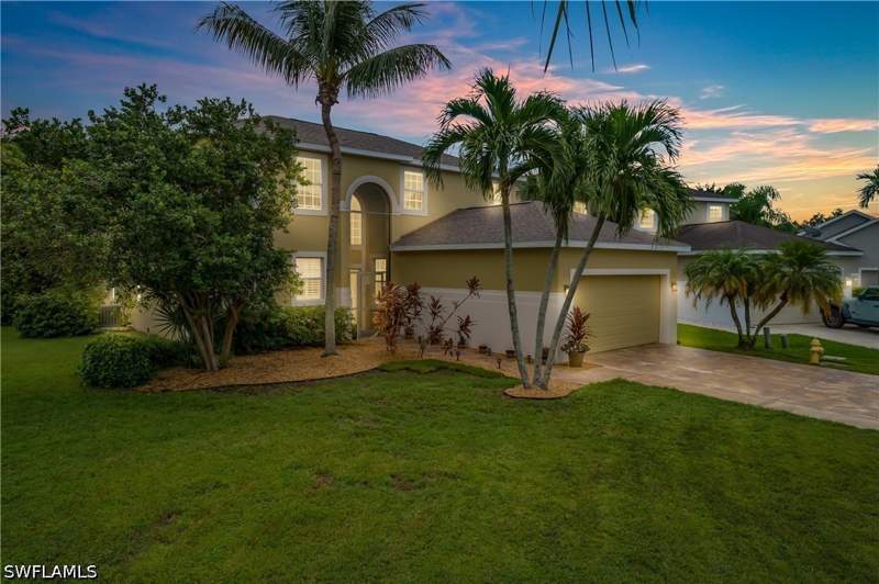 3 bedroom SingleFamilyResidence at 12835 Fox Hollow Cir, Danforth Lakes, Fort Myers — photo 3