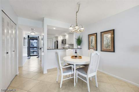 591 Seaview Ct A603, Marco Island FL - photo 16 of 34