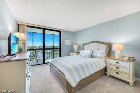 591 Seaview Ct A603, Marco Island FL - photo 19 of 34