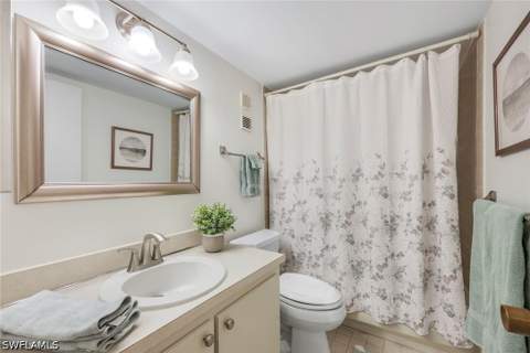 591 Seaview Ct A603, Marco Island FL - photo 23 of 34