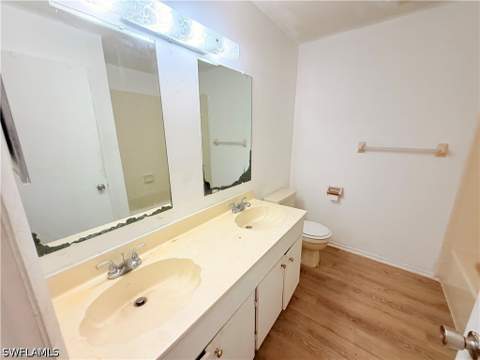 17983 San Juan Ct 3, Fort Myers FL - photo 12 of 15