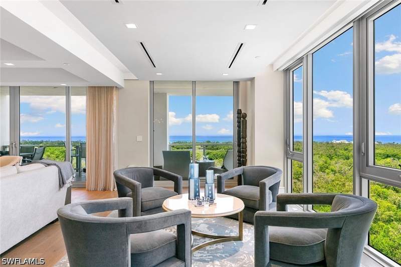 5 bedroom Condominium at 6897 Grenadier Blvd 704, Mystique, Naples — photo 3