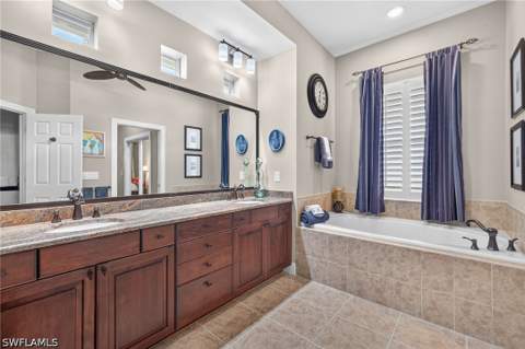 10897 Stonington Ave, Fort Myers FL - photo 15 of 41