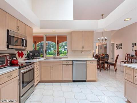 1620 3rd St S, Naples FL - photo 6 of 15