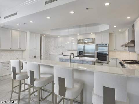 970 Cape Marco Dr 1206, Marco Island FL - photo 10 of 35