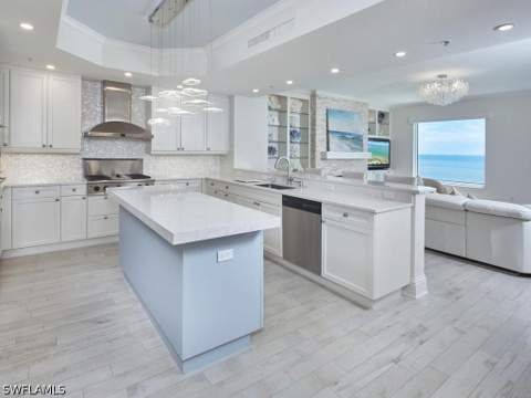 970 Cape Marco Dr 1206, Marco Island FL - photo 8 of 35