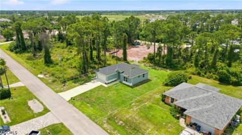 222 Corvet Ave S, Lehigh Acres FL - photo 22 of 36