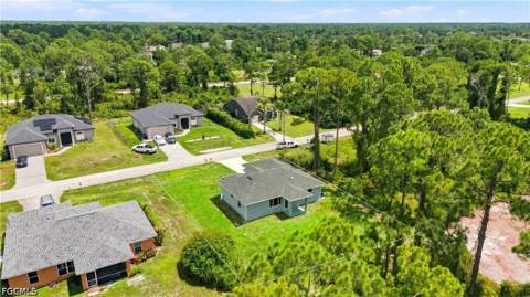 222 Corvet Ave S, Lehigh Acres FL - photo 24 of 36