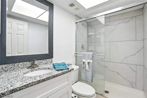 4265 Bay Beach Ln 226, Fort Myers Beach FL - photo 14 of 31