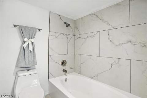 4265 Bay Beach Ln 226, Fort Myers Beach FL - photo 20 of 31
