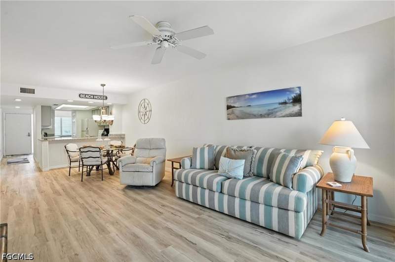 2 bedroom Condominium at 4265 Bay Beach Ln 226, Harbour Pointe Condo, Fort Myers Beach — photo 4