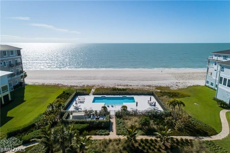 5 bedroom SingleFamilyResidence at 101 Jumento Cay Ln, Barefoot Beach, Bonita Springs — photo 4