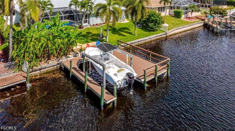 4 bedroom SingleFamilyResidence at 2828 SW 36th St, Cape Coral, Cape Coral — photo 5