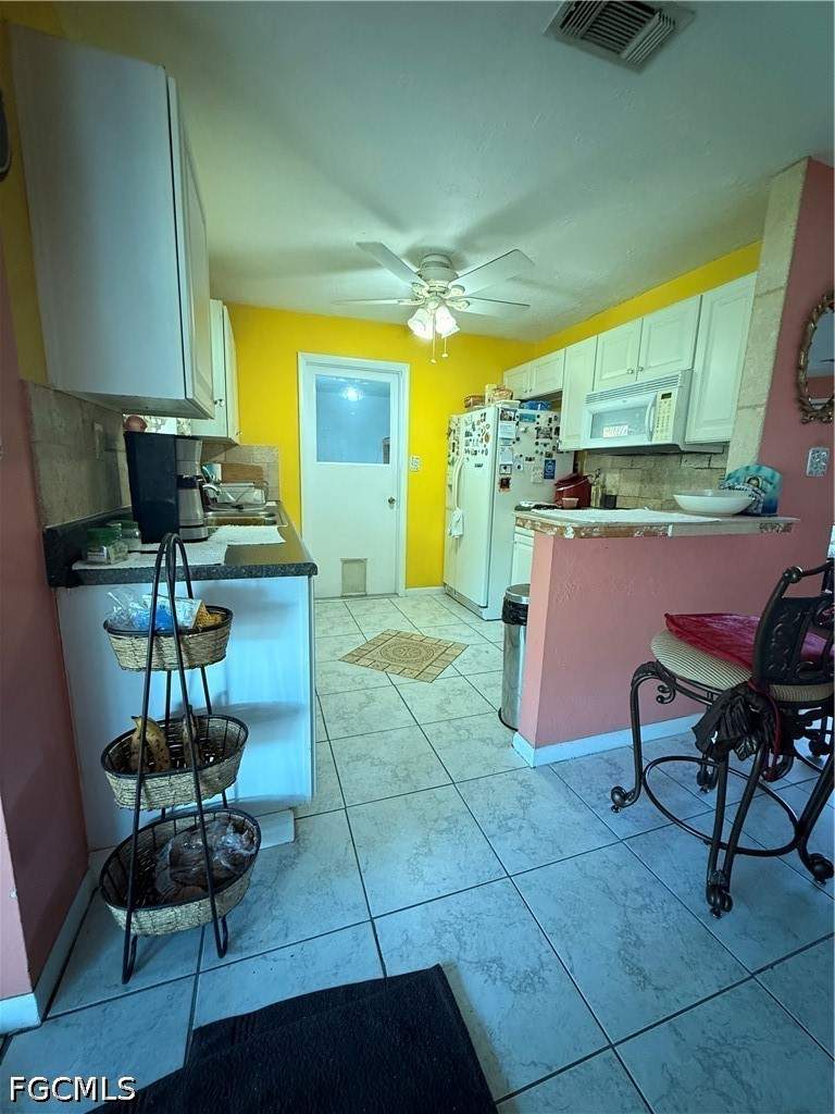 3 bedroom SingleFamilyResidence at 1379 Golf Dr, Fiesta Village, Fort Myers — photo 5
