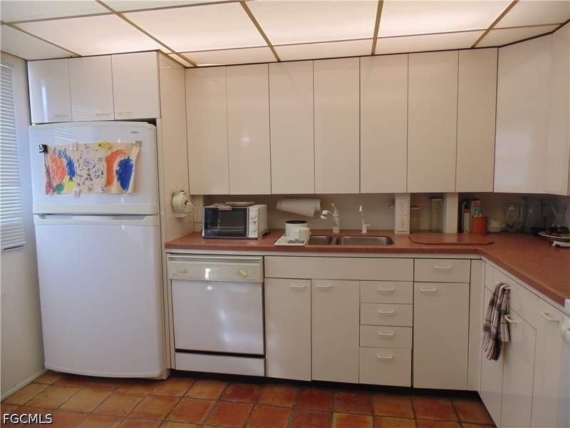 2 bedroom Townhouse at 4289 Island Cir 3C, Caloosa Bayview, Fort Myers — photo 4