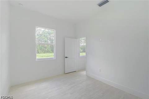 940 Lakeside Dr, Lehigh Acres FL - photo 13 of 31