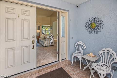3437 Clubview Dr, North Fort Myers FL - photo 7 of 41