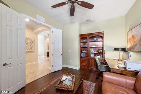 10351 Glastonbury Cir 201, Fort Myers FL - photo 16 of 50
