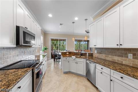 10351 Glastonbury Cir 201, Fort Myers FL - photo 6 of 50