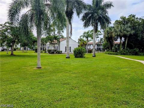7049 New Post Dr E4, North Fort Myers FL - photo 13 of 15
