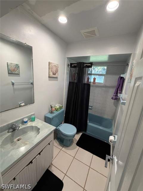 704 Cleveland Ave, Lehigh Acres FL - photo 21 of 48
