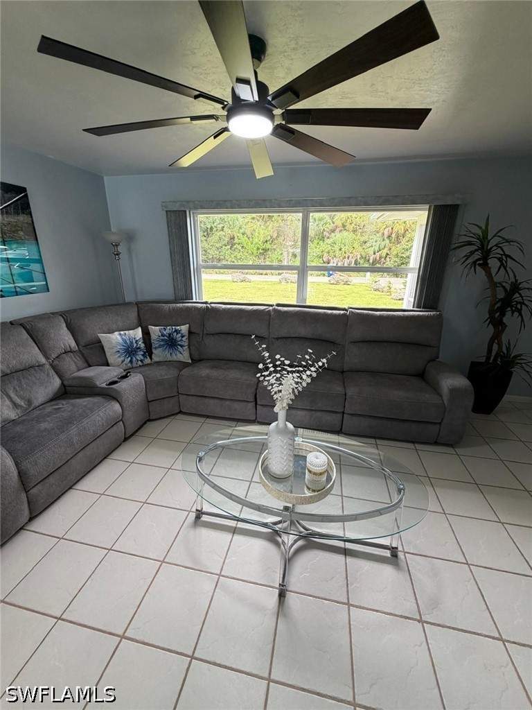 3 bedroom SingleFamilyResidence at 704 Cleveland Ave, Lehigh Acres, Lehigh Acres — photo 3