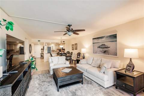 4210 Steamboat Bend 405, Fort Myers FL - photo 10 of 45