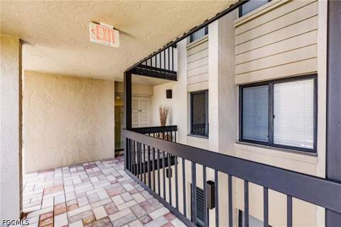 4210 Steamboat Bend 405, Fort Myers FL - photo 23 of 45