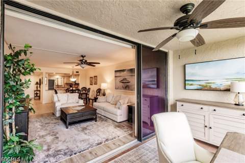 4210 Steamboat Bend 405, Fort Myers FL - photo 7 of 45