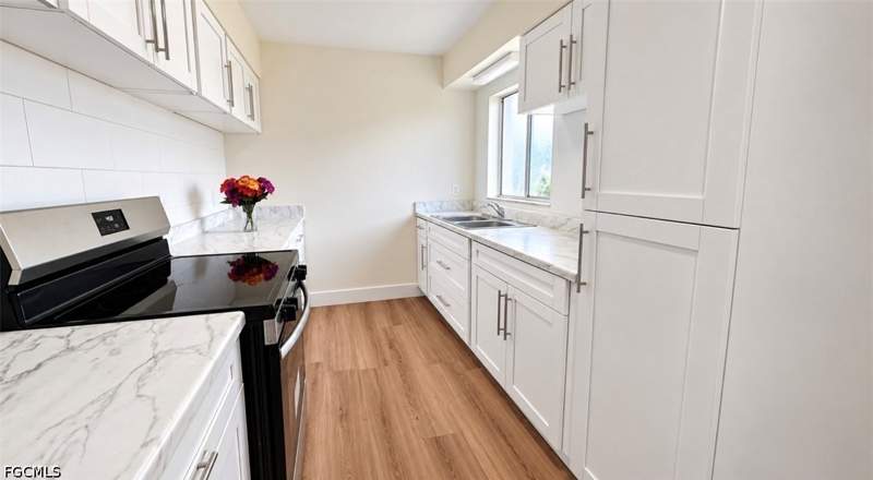 4 bedroom SingleFamilyResidence at 3971 Manassas Ct, Fort Myers, Fort Myers — photo 5