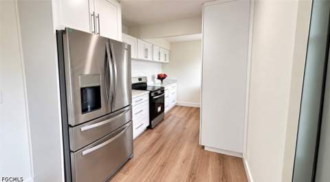 3971 Manassas Ct, Fort Myers FL - photo 6 of 15