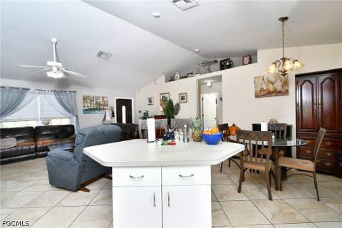 97 Blackstone Dr, Fort Myers FL - photo 8 of 35