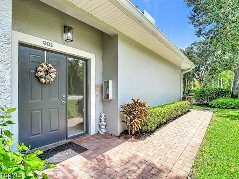 5600 Northboro Dr 201, Naples FL - photo 13 of 74