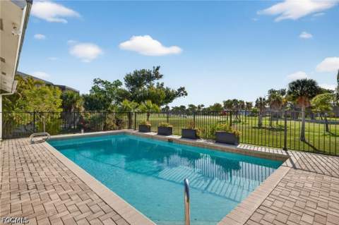 1304 Par View Dr, Sanibel FL - photo 13 of 38