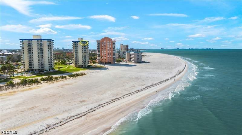 1 bedroom Condominium at 7360 Estero Blvd Ph5, Estero Beach And Tennis Club, Fort Myers Beach — photo 4