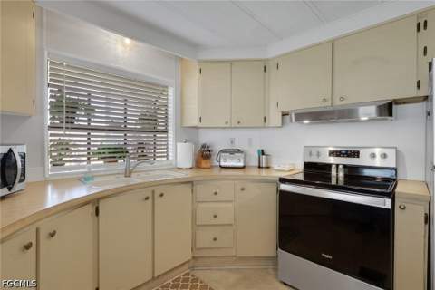 3390 Galaxy Way, North Fort Myers FL - photo 8 of 25