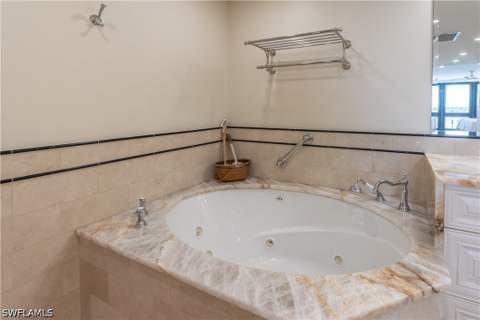 4031 Gulf Shore Blvd N Phie, Naples FL - photo 14 of 22
