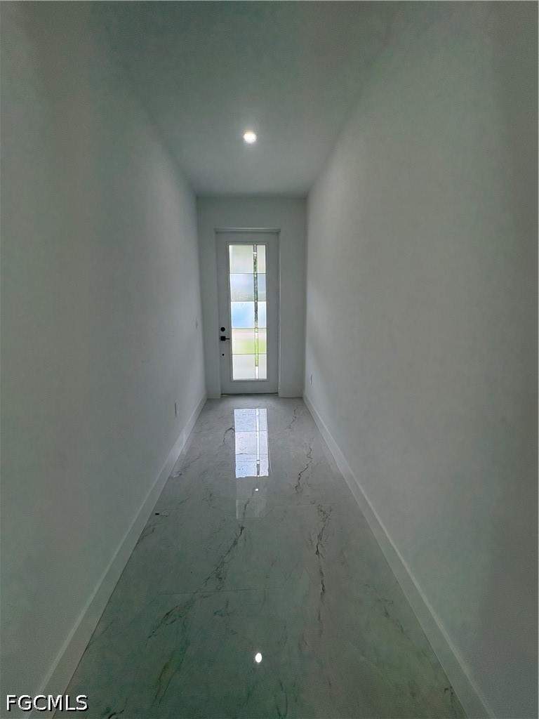 3 bedroom SingleFamilyResidence at 2804 25th St SW, Lehigh Acres, Lehigh Acres — photo 2