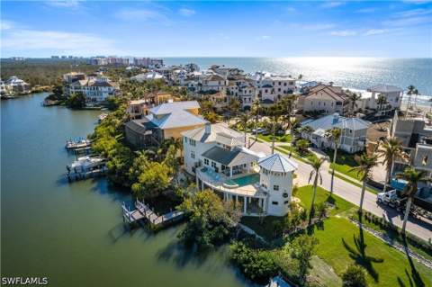 220 Barefoot Beach Blvd, Bonita Springs FL - photo 17 of 49