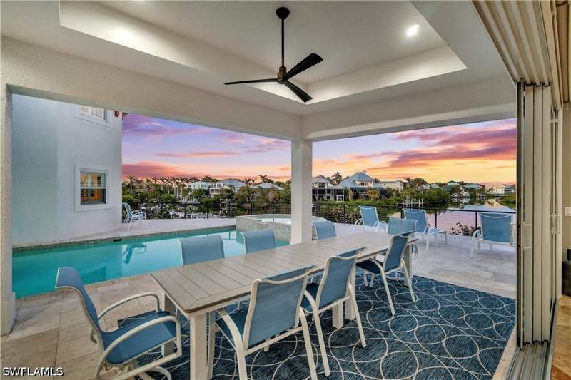 4 bedroom SingleFamilyResidence at 220 Barefoot Beach Blvd, Barefoot Beach, Bonita Springs — photo 4
